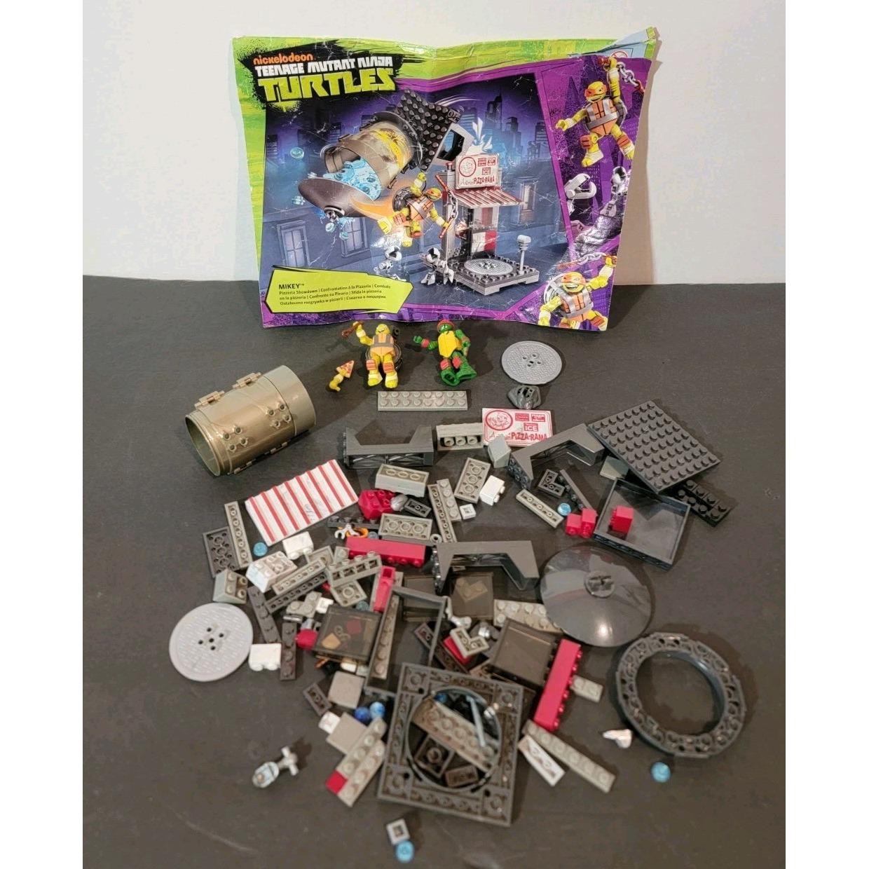TMNT Mega Bloks Mikey Pizzeria Showdown Playset Incomplete Ninja