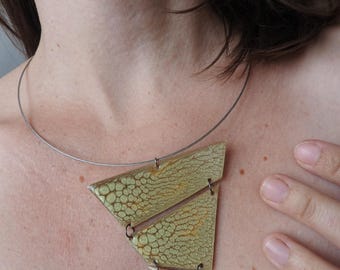 Tour de cou, pendentif en plastique recyclé
