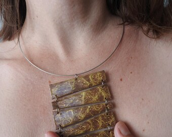 Tour de cou, pendentif en plastique recyclé