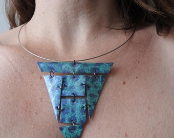 Tour de cou, pendentif en plastique recyclé