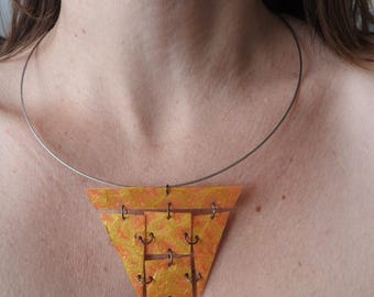 Tour de cou, pendentif en plastique recyclé