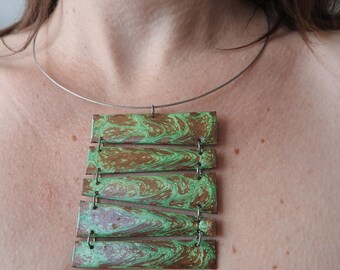 Tour de cou, pendentif en plastique recyclé
