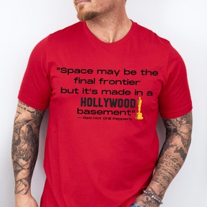 Weltraum ist Fake-Shirt Flache Erde T-Shirt Firmament Shirt Weltraum ist Fake-Shirt Gleason Shirt Weltraum-Hoax T-Shirt NWO Shirt Verschwörung Shirt