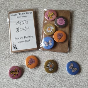 5 pack Flower button Pin Badge Set, 25mm Botanical Button Badges,