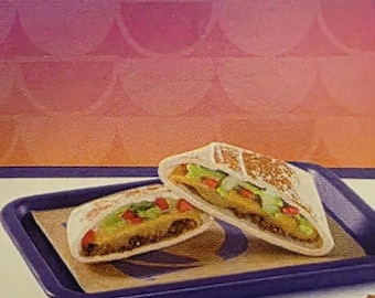 Miniverse Crunchwrap Supreme TACO BELL