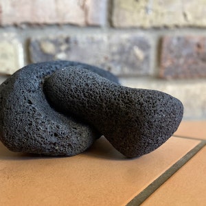 Antico! Muddler di pietra lavica nera primitiva / Poi Pounder con ciotola / Artefatto polinesiano / Muddler antico / Roccia vulcanica Kilauea HI