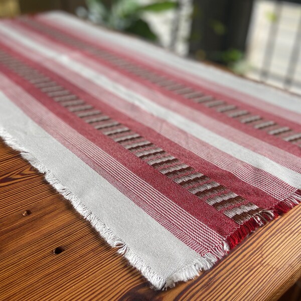 Swedish Woven White and Red Table Runner Red and White Vintage Patterned Folk Table Decor Rustic Scandinavian Table Cloth 35.25" L x 16" W