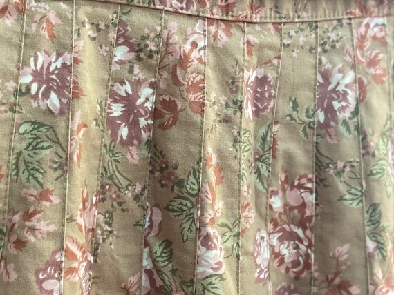 Vintage Floral Skirt - Pleated Laura Ashley with … - image 3