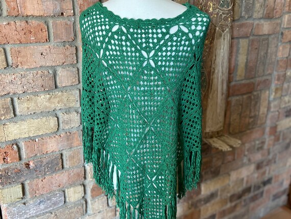 Vintage Open Knit Green Crochet Fringe Poncho Hip… - image 4