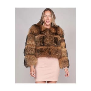 Giacca in pelliccia di procione finlandese da donna - Regalo di lusso fatto a mano per lei - Pelliccia di alta qualità - Morbida ed elegante - Giacca in pelliccia elegante e calda