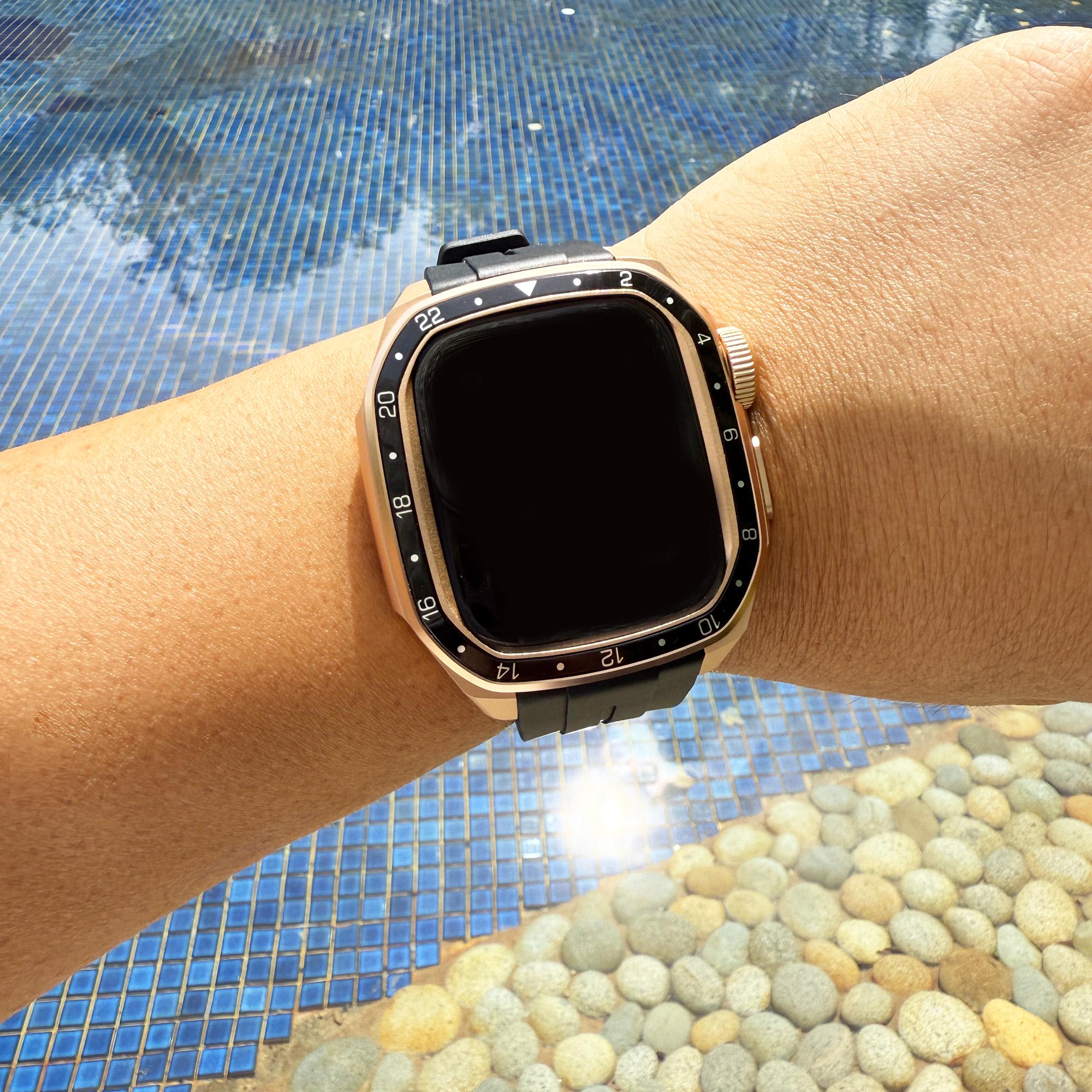 ローズゴールド Apple Watch 46mm シリーズ10/11用 ラギッドケース 