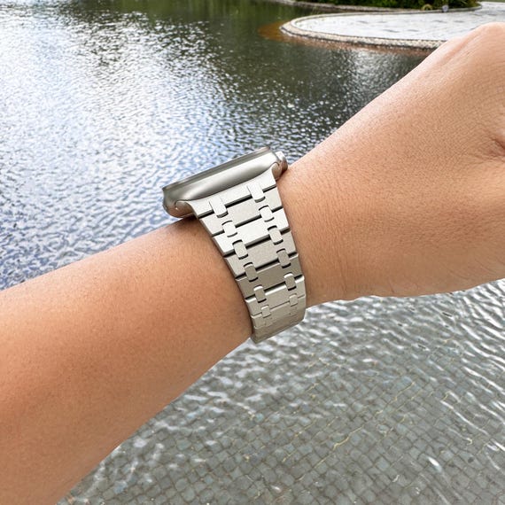 Titanium Color Apple Watch Stainless Steel Ultra Adjustable Metal Strap Series 1-11 & SE Bracelet Strap iWatch Men Women 42-49mm Only