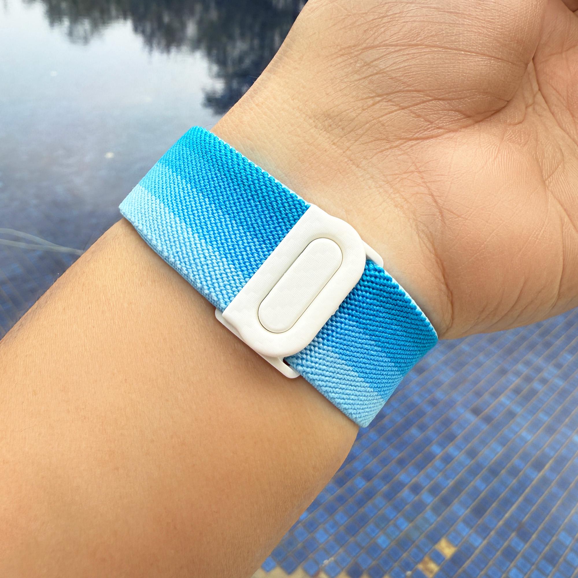 ブルーカラーストライプ ポップナイロン Apple Watch バンド 柔らかく 