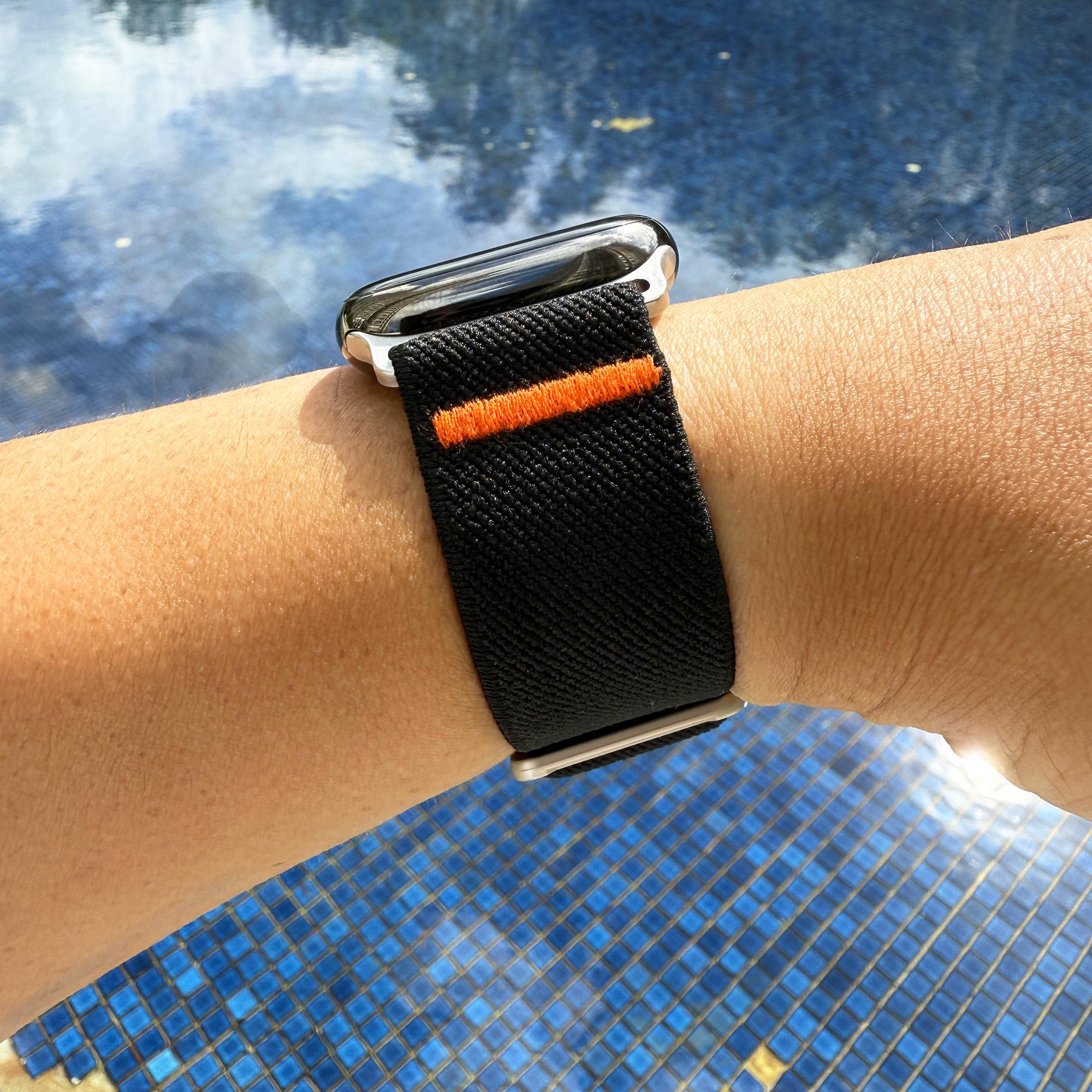 ブラック タフナイロン トレイルループ Apple Watch バンド ソフト 