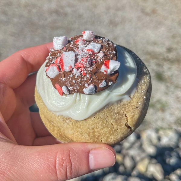 White Chocolate Peppermint Mocha Cookie Recipe | Gourmet Stuffed Cookie Recipes | Courtney's Cookies and Creations Recipes