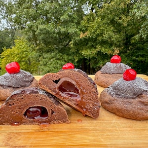 Receta de Galleta Cordial de Chocolate y Cereza / Recetas de Galletas Rellenas Gourmet / Galletas Grandes / Recetas de Galletas / Galletas Gruesas