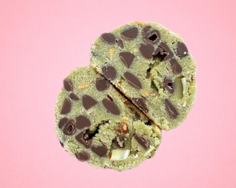 Pistachio and Almond Chocolate Chip Cookie Recipe | Homemade Cookie Recipe | Gourmet Cookie Recipe | Stuffed Cookie Recipes | Dessert Recipe