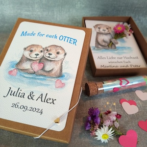 Hochzeitsgeschenk Otter Geschenkbox Trockenblumenstrauß Geldgeschenk Hochzeitskarte personalisiert Schachtel für Geld oder Gutscheine