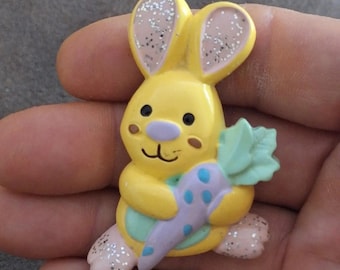 1980’s Glittery Bunny Rabbit Holding A Carrot  Resin Pin