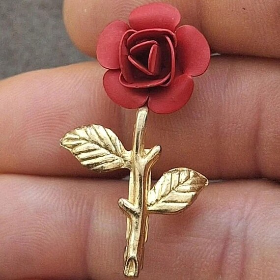 70s Blooming Red Rose Pin Brooch