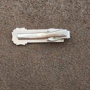 1960s Veterans of Foreign Wars (VFW) Silver Tone Tie Bar/Tie Clip afbeelding 8