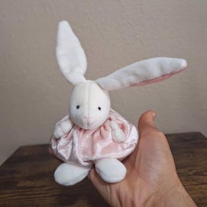 1999 Russ Tubby Bunny Rabbit Soft Plush