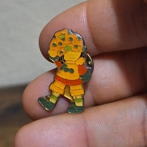 70s Strawberry Shortcake Enamel Pin