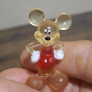 1970’s Rare Mickey Mouse Clear Lucite Acrylic Resin Figurine bild 1