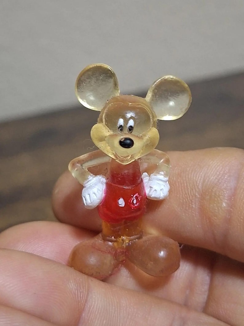 1970’s Rare Mickey Mouse Clear Lucite Acrylic Resin Figurine bild 1