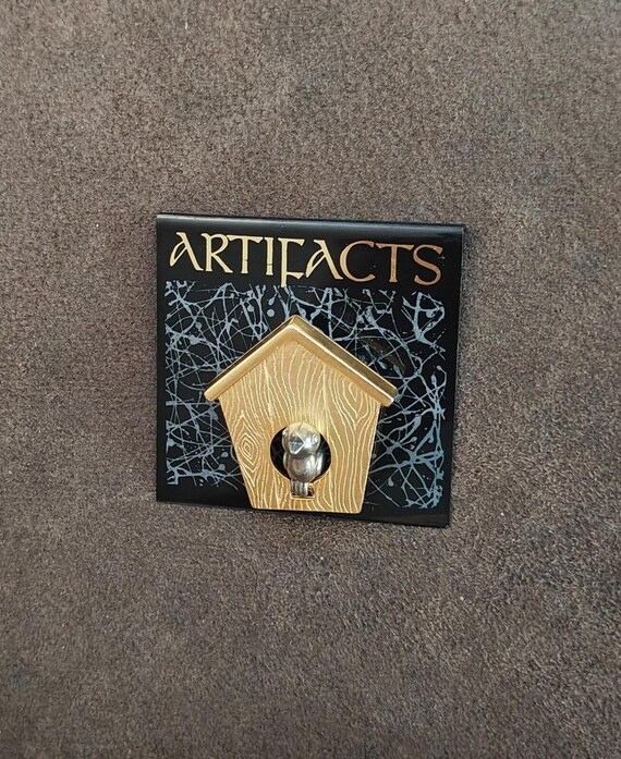1980s Birdhouse Two Tone Brooch View 2