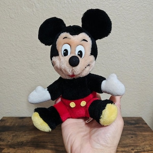 1980's Vintage Disneyland Walt Disney World Mickey Mouse 8" Plush image 1