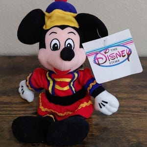 Muñeco de peluche de 23 cm de Mickey Mouse Cascanueces, años 90 imagen 1