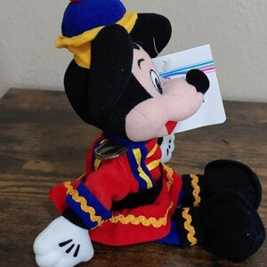 Muñeco de peluche de 23 cm de Mickey Mouse Cascanueces, años 90 imagen 5