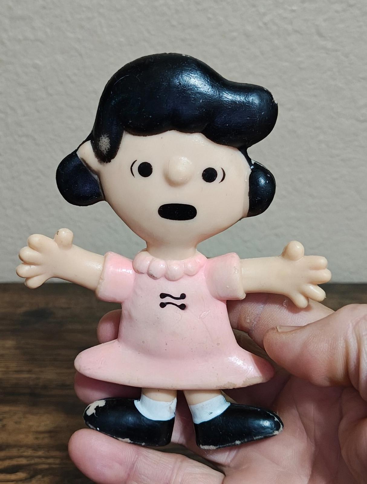 Lucy Figure Peanuts - Etsy