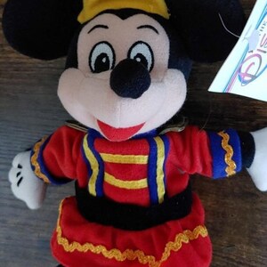 Muñeco de peluche de 23 cm de Mickey Mouse Cascanueces, años 90 imagen 7