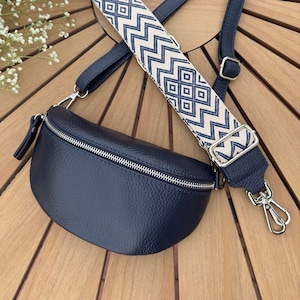 Leder Bauchtasche Dameb , Ein stilvolles und praktisches Geschenk für Frauen, Grossbody Bag, Damen schultetasche ,Damen Bauchtashe ,