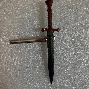 Ceramic sword clip