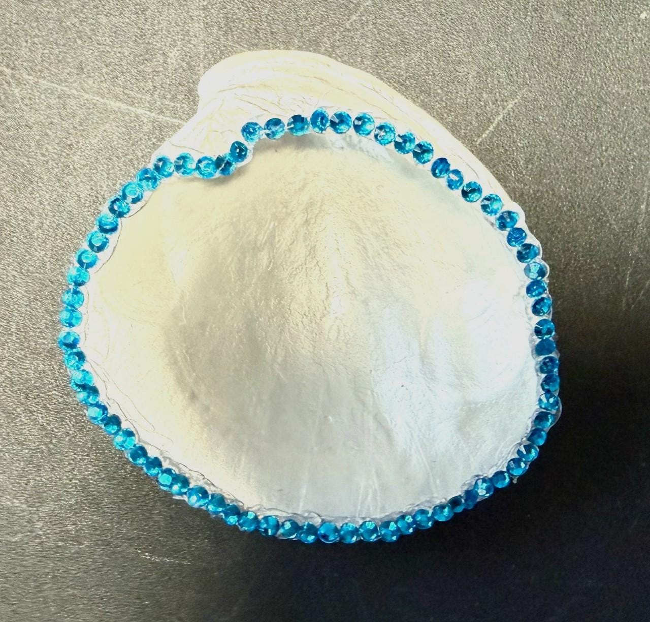 Clam Shell Ring/trinket Dish With White Pearl Finish and Blue Trim - Etsy