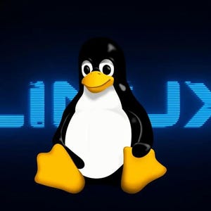 10 of the most popular Linux distributions (distros) on ONE USB flash drive!
