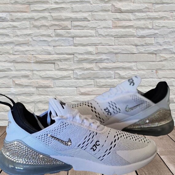 nike black trainers 270