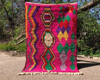 Handwoven Beni Ourain Pink Wool Rug: Moroccan Berber Decor