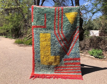 Handmade Colorful Boujaad Wool Rug: Moroccan Berber Design