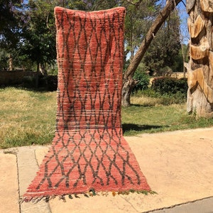 Beni Ourain Wool Runner Rug: Moroccan Berber Rug (100x353 Cm)