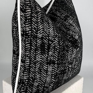 Black and White Textured Pillow Cover with White Pipping, Modern Decorative Throw Pillow for Couch or Bed, Handmade Cushion Cover, 18x18