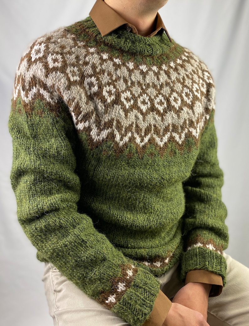 Mens Alpaca Handknitted Pullover image 2