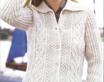 Patrón de tejido PDF - Aran - Cárdigan tipo ochos Aran para mujer/niña con cuello y punto de zarza. Tamaños de pecho de 32" a 42" Descarga instantánea