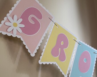 素敵な1歳の誕生日バナー、レトロなフラワーパワー、1歳の誕生日デコレーション
