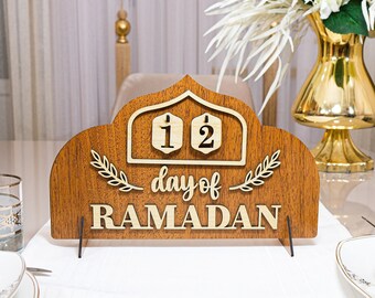 Ramadan Countdown Calendar: Eid Mubarak Table Decor