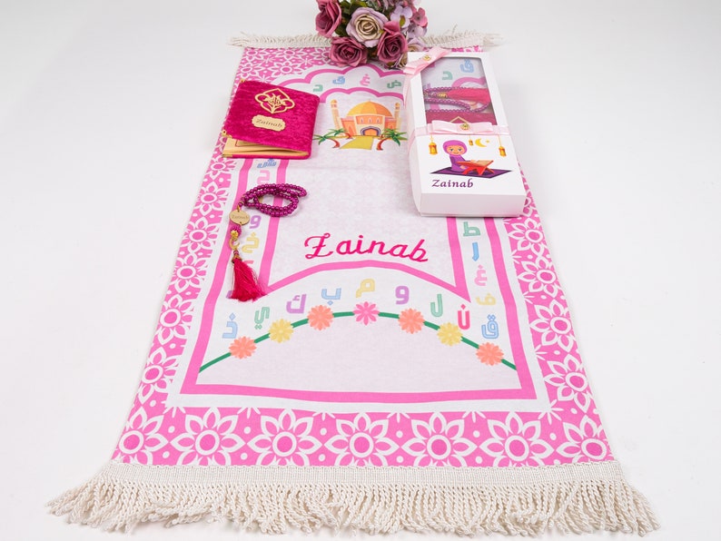 Personalized Kids Prayer Mat Set, Custom Muslim Kids Prayer Rug Quran Tasbih Box, Quran Graduation Gift, Ameen Favor, Eid Gift for Kids Model-2 Pink