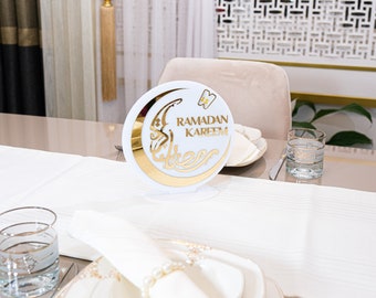 Ramadan Countdown Calendar: Eid Mubarak Table Decor (7.9x7.9 inches)